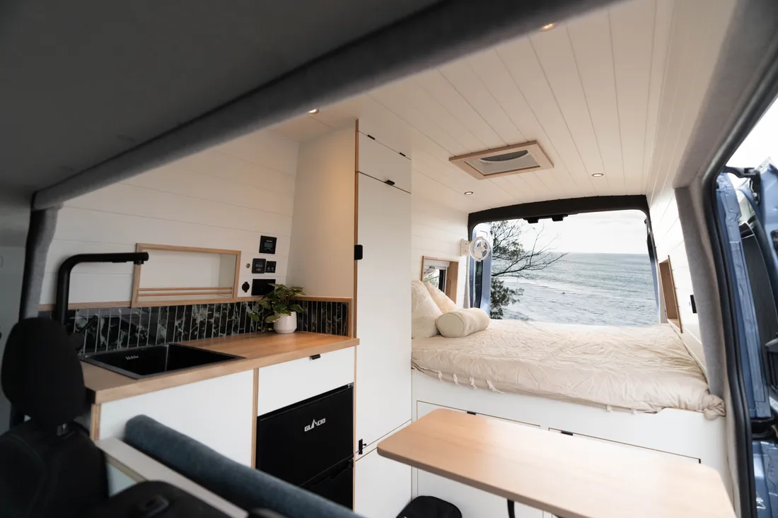 Galley, dinette and bed platform